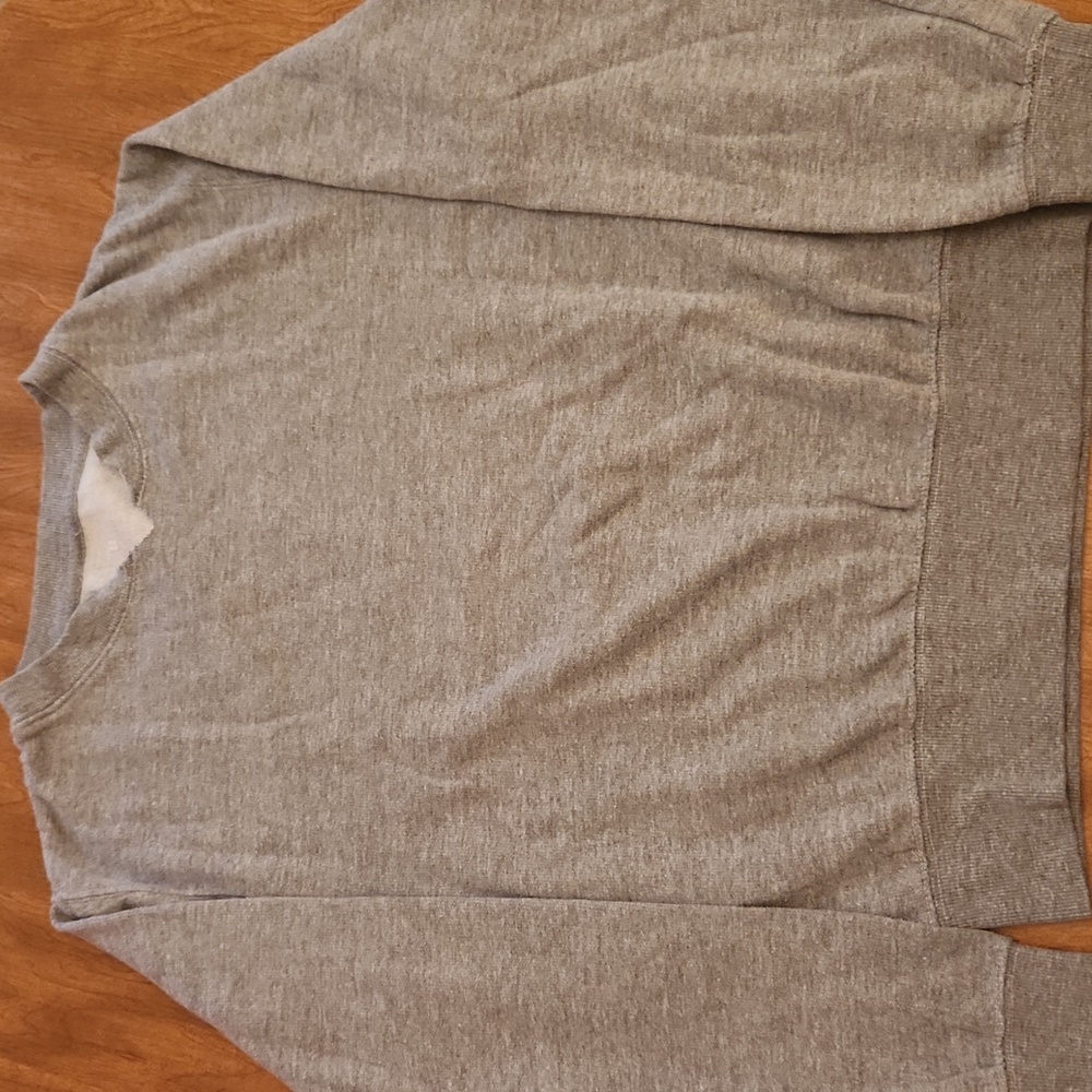 Grey sweatshirt, ladies size M